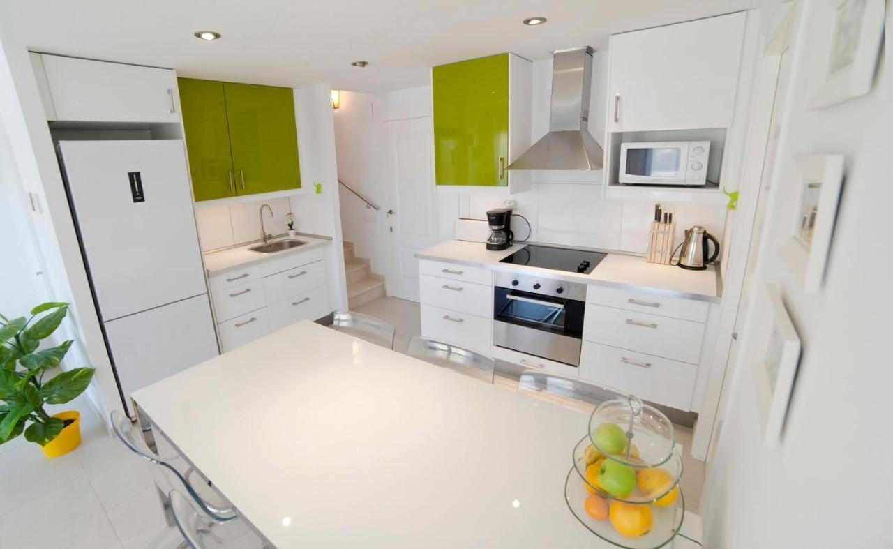 Tranquil Duplex In Sitges, Barcelona,Sea Views, Parking, Terrace Apartment Екстериор снимка