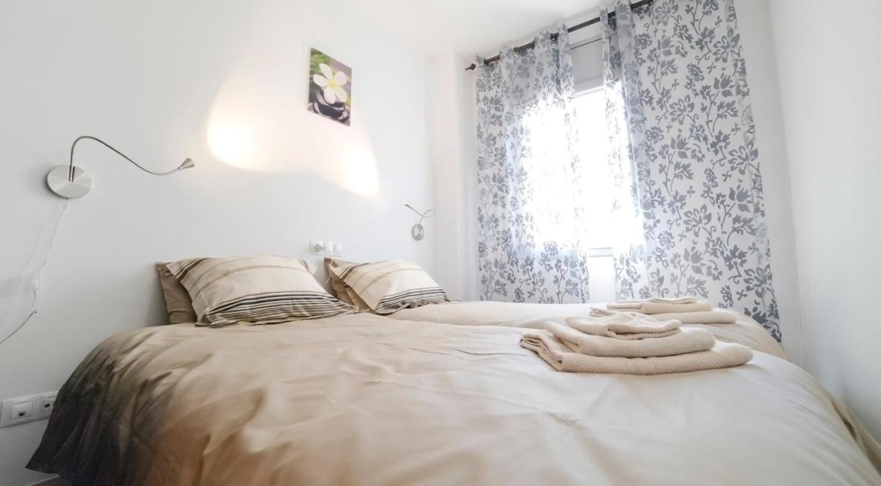 Tranquil Duplex In Sitges, Barcelona,Sea Views, Parking, Terrace Apartment Екстериор снимка